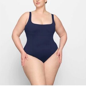 NEW SKIMS Sculpting Swim Tank One Piece Limited Edition Midnight 4X Plus